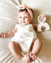 Load image into Gallery viewer, Rainbow Macrame Teether- Cream