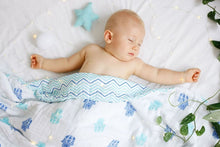 Load image into Gallery viewer, Hamsa Organic Snug Blanket