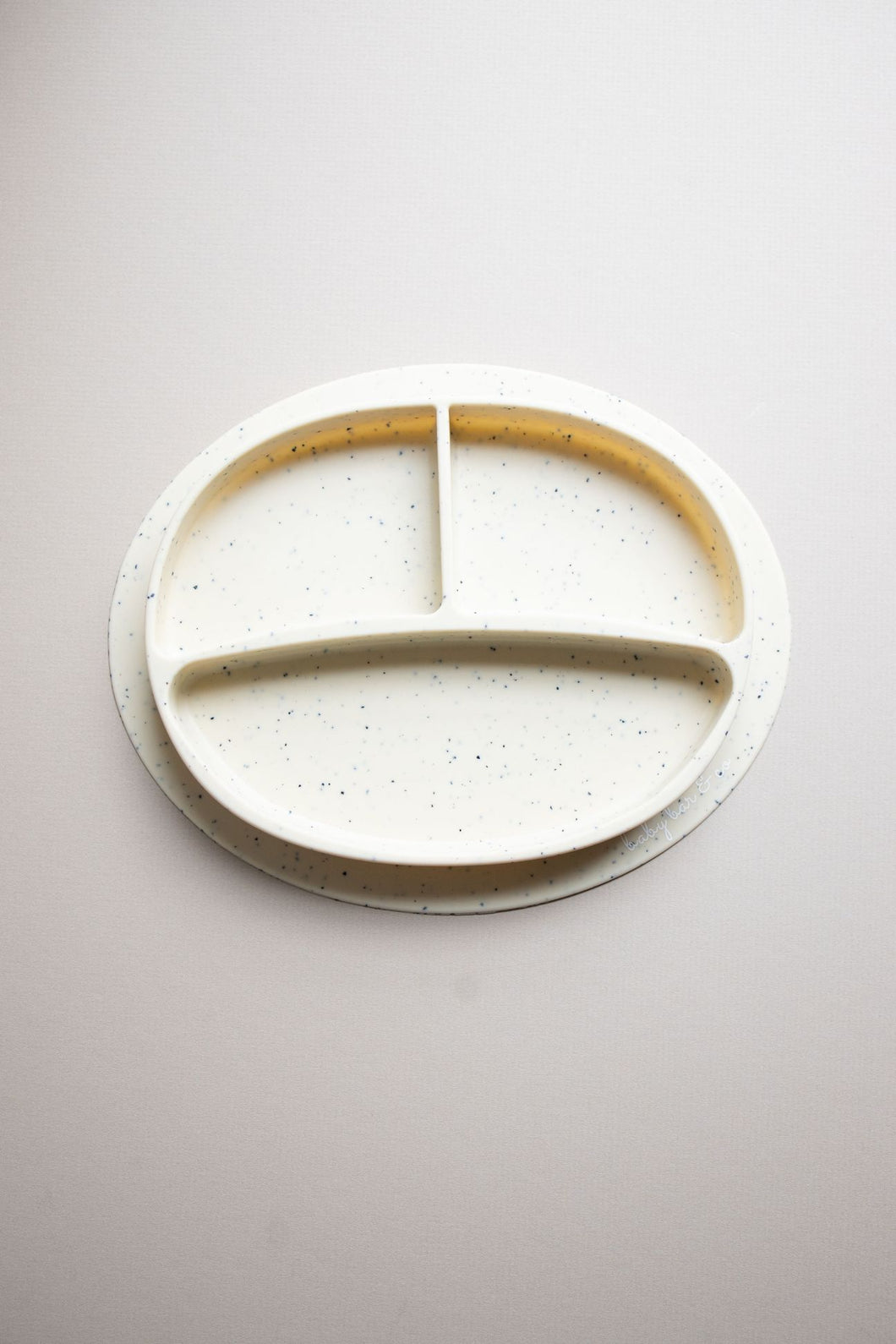 Suction Sili Plates -Navajo Beige Speckled